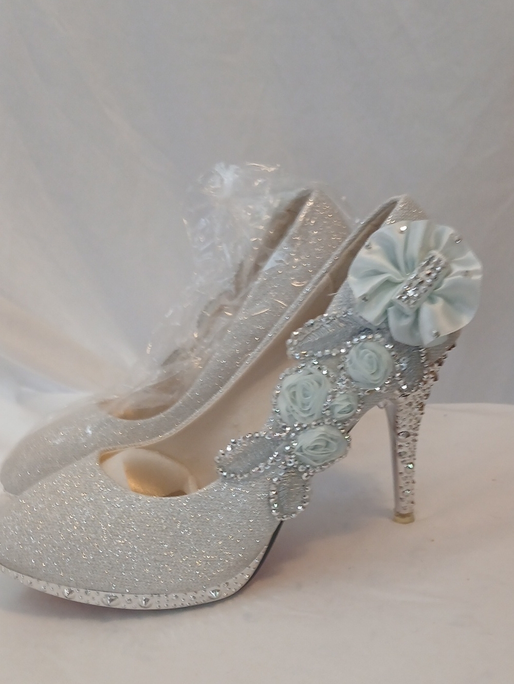 Elegant Silver Glitter Floral Embellished Women's Wedding Heels Fun Occassion!